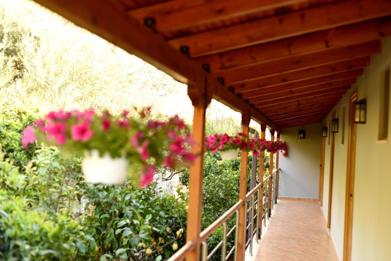 Hotel Ramosaco, Radhime, Vlore Exterior photo