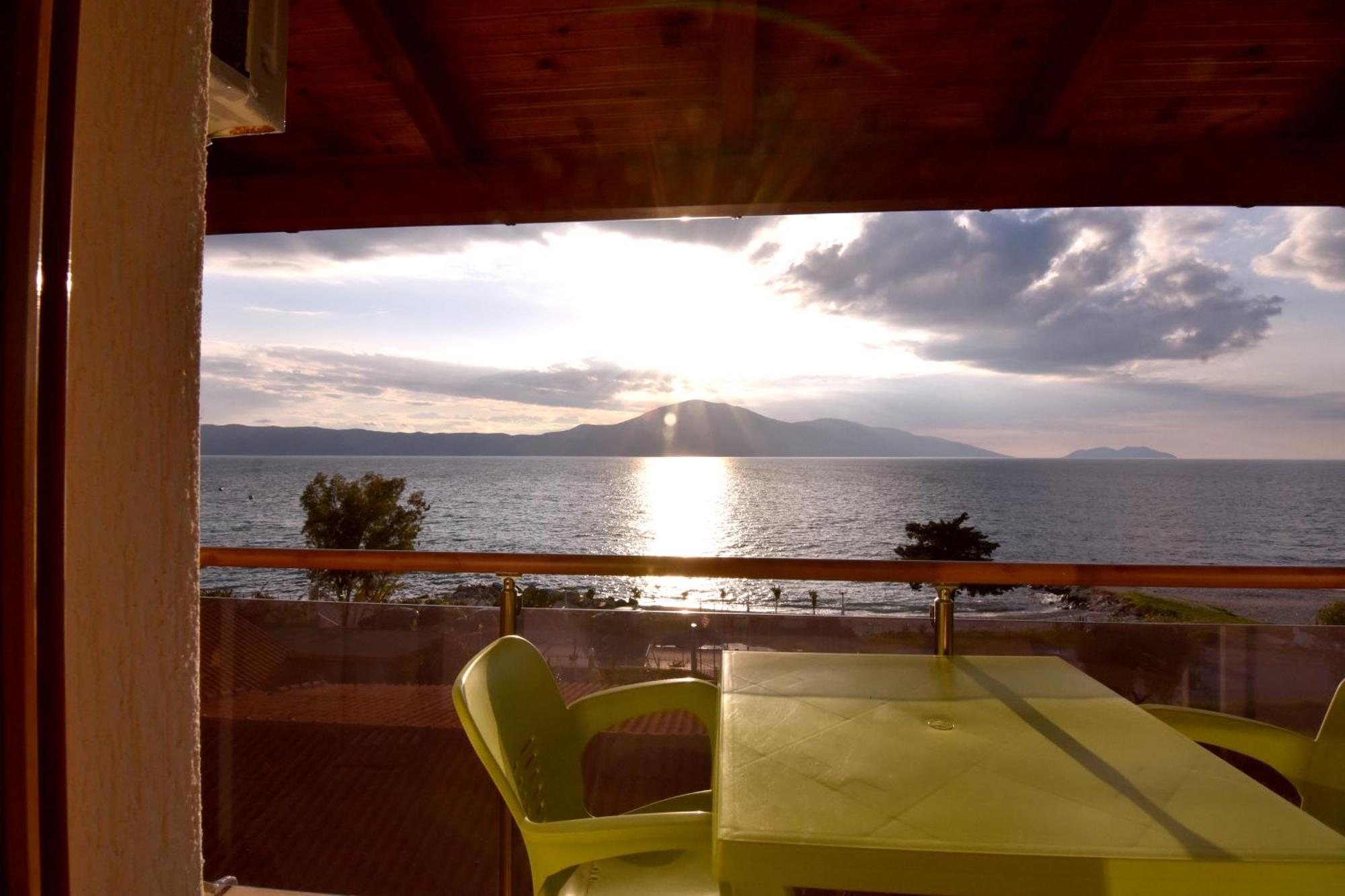 Hotel Ramosaco, Radhime, Vlore Exterior photo