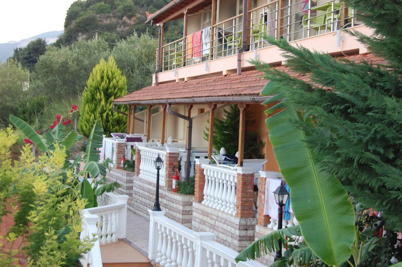 Hotel Ramosaco, Radhime, Vlore Exterior photo